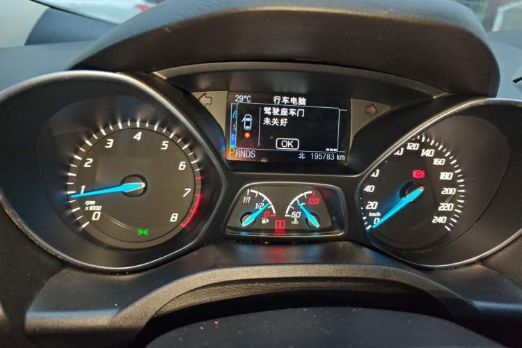 Used Ford Kuga 2013 2.0L GTDi Four-Wheel-Drive Sport Model Instrument Cluster
