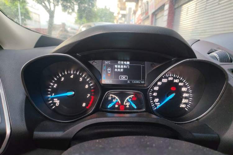 Used Ford Kuga 2013 2.0L GTDi Four-Wheel-Drive Elite Model Instrument Cluster