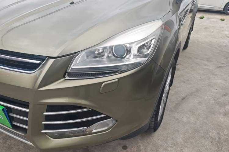 Used Ford Kuga 2013 2.0L GTDi Four-Wheel Drive Premium Model Left Front Headlight