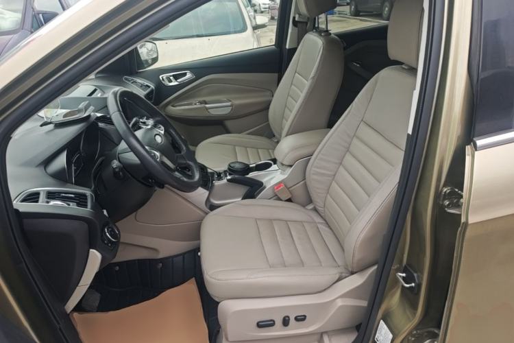 Used Ford Kuga 2013 2.0L GTDi Four-Wheel Drive Premium Model Left Front Seat