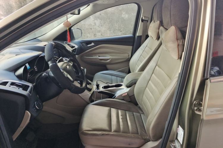 Used Ford Kuga 2013 2.0L GTDi Four-Wheel Drive Premium Model Left Front Seat