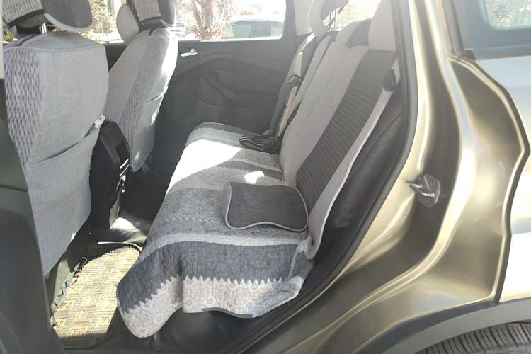 Used Ford Kuga 2013 1.6L GTDi Two-Wheel-Drive Comfort Model Left Rear Seat