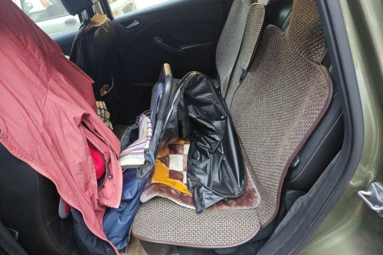 Used Ford Kuga 2013 1.6L GTDi Two-Wheel-Drive Trend Model Left Rear Seat