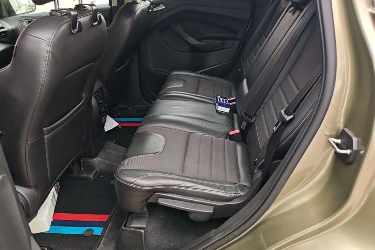 Used Ford Kuga 2013 1.6L GTDi Two-Wheel-Drive Trend Model Left Rear Seat