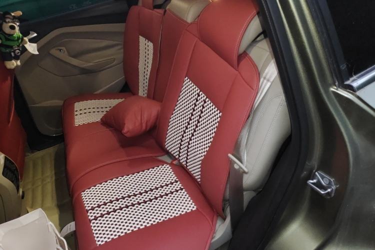 Used Ford Kuga 2013 2.0L GTDi Four-Wheel Drive Premium Model Left Rear Seat