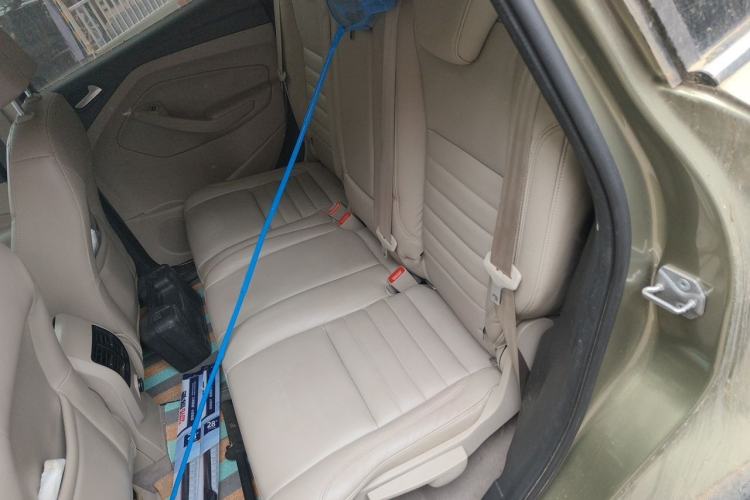 Used Ford Kuga 2013 2.0L GTDi Four-Wheel-Drive Elite Model Left Rear Seat