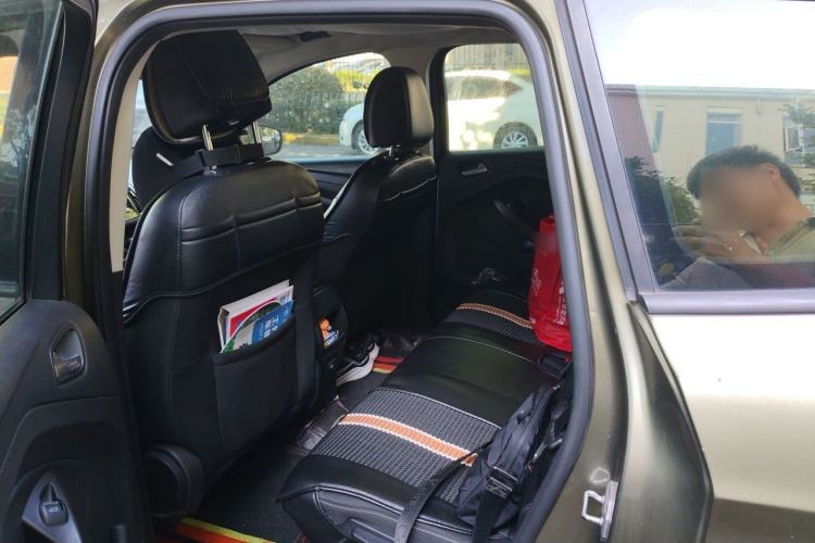 Used Ford Kuga 2013 1.6L GTDi Two-Wheel-Drive Comfort Model Left Rear Seat