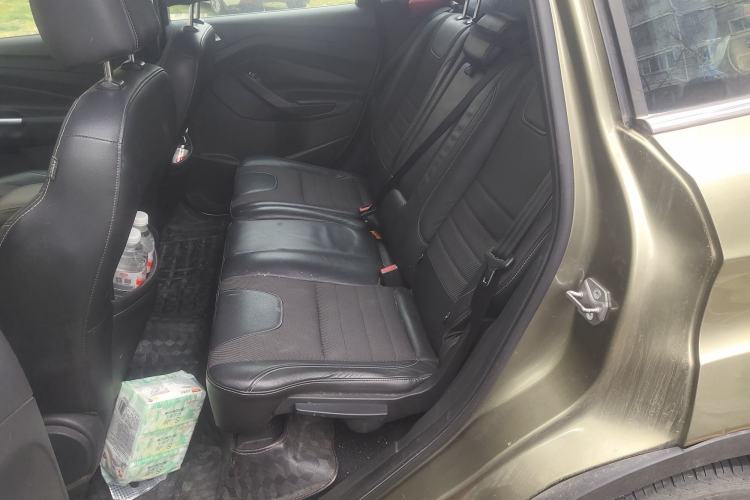 Used Ford Kuga 2013 1.6L GTDi Two-Wheel-Drive Trend Model Left Rear Seat