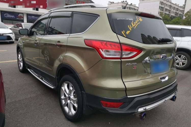 Used Ford Kuga 2013 2.0L GTDi Four-Wheel-Drive Sport Model Left Side
