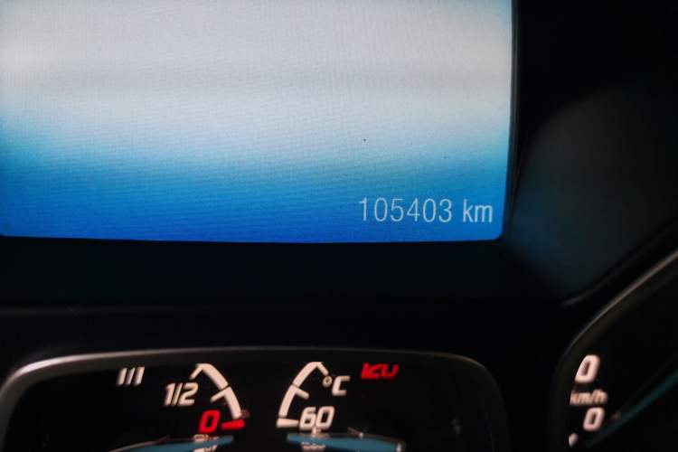 Used Ford Kuga 2013 2.0L GTDi Four-Wheel-Drive Sport Model Odometer Close Up