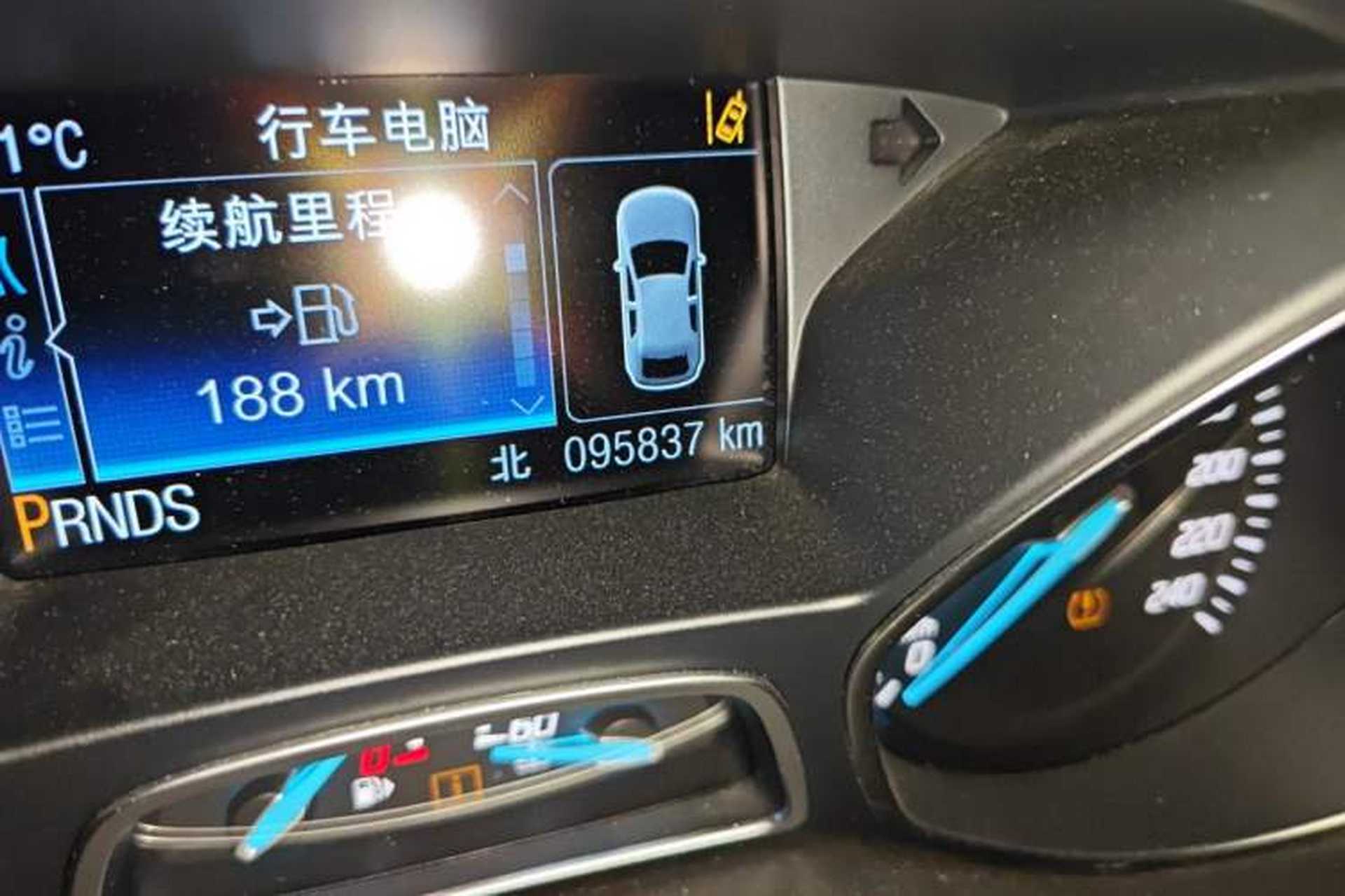 Used Ford Kuga 2013 2.0L GTDi Four-Wheel Drive Premium Model Odometer Close Up