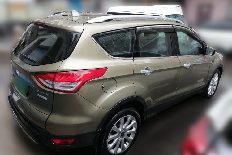 Used Ford Kuga 2013 1.6L GTDi Two-Wheel-Drive Trend Model Rear Right 45 Deg