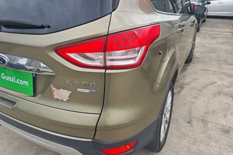 Used Ford Kuga 2013 2.0L GTDi Four-Wheel Drive Premium Model Right Rear Taillight