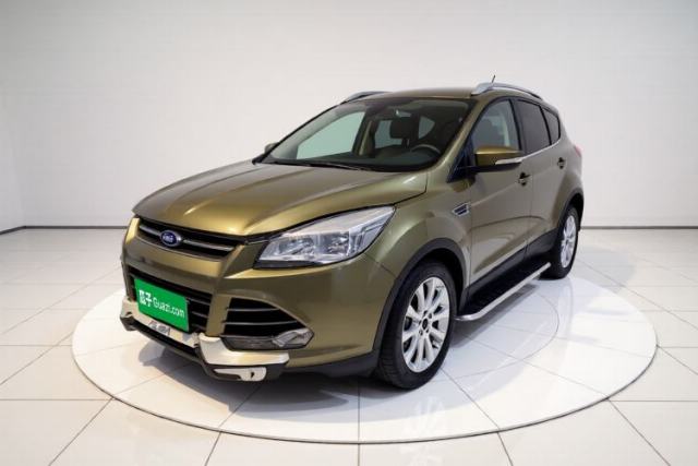Ford Kuga 2013 1.6L GTDi Two-Wheel-Drive Trend Model مستعملة