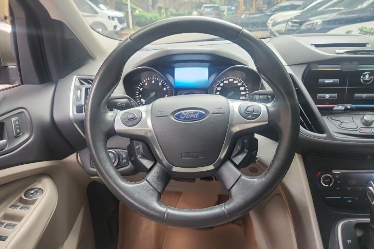 Used Ford Kuga 2013 1.6L GTDi 4x4 Elite Model Steering Wheel