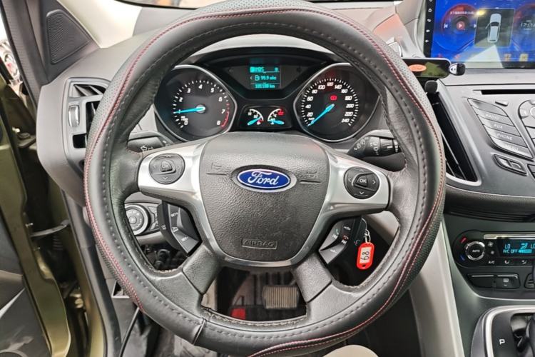 Used Ford Kuga 2013 1.6L GTDi Two-Wheel-Drive Trend Model Steering Wheel