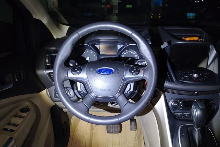 Used Ford Kuga 2013 1.6L GTDi 4x4 Elite Model Steering Wheel
