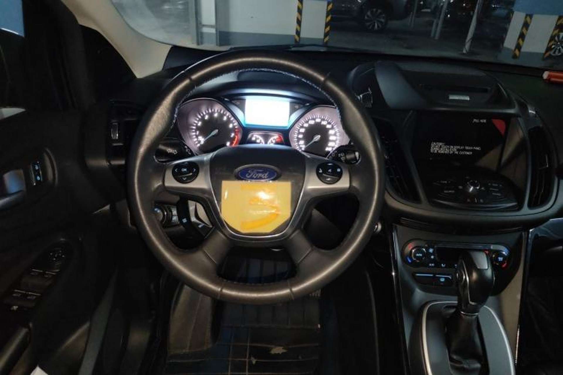 Used Ford Kuga 2013 2.0L GTDi Four-Wheel-Drive Sport Model Steering Wheel