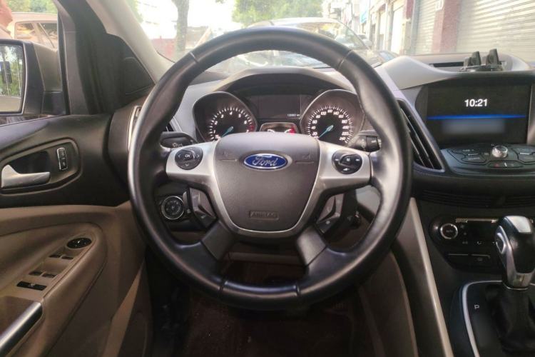 Used Ford Kuga 2013 2.0L GTDi Four-Wheel-Drive Elite Model Steering Wheel