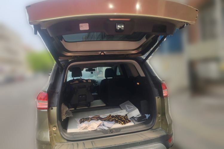 Used Ford Kuga 2013 2.0L GTDi Four-Wheel-Drive Sport Model Trunk