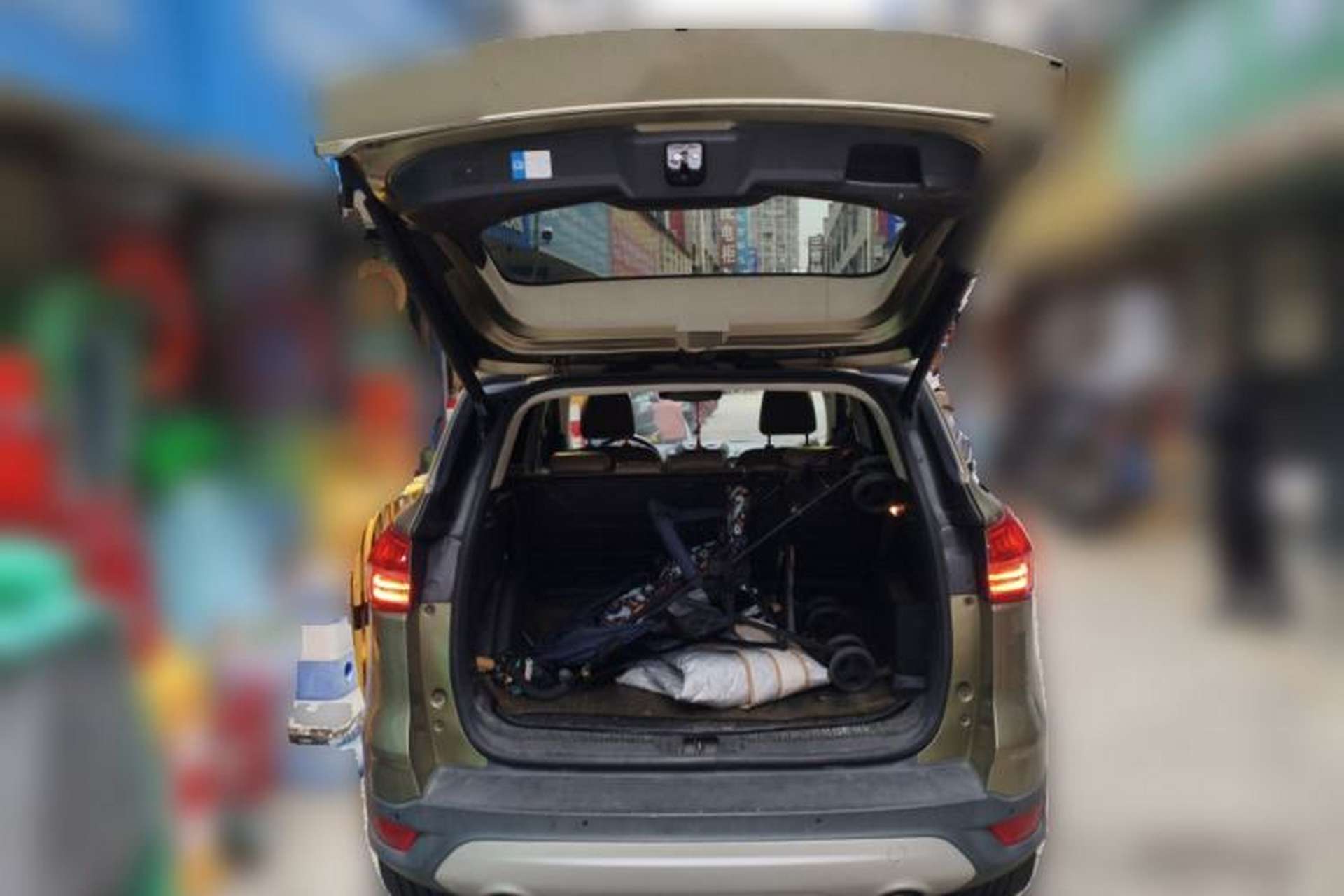 Used Ford Kuga 2013 2.0L GTDi Four-Wheel Drive Premium Model Trunk