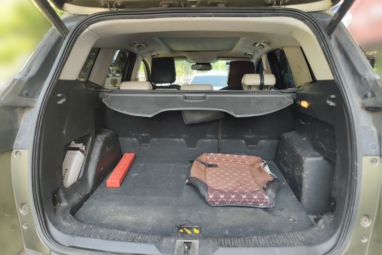 Used Ford Kuga 2013 2.0L GTDi Four-Wheel-Drive Sport Model Trunk