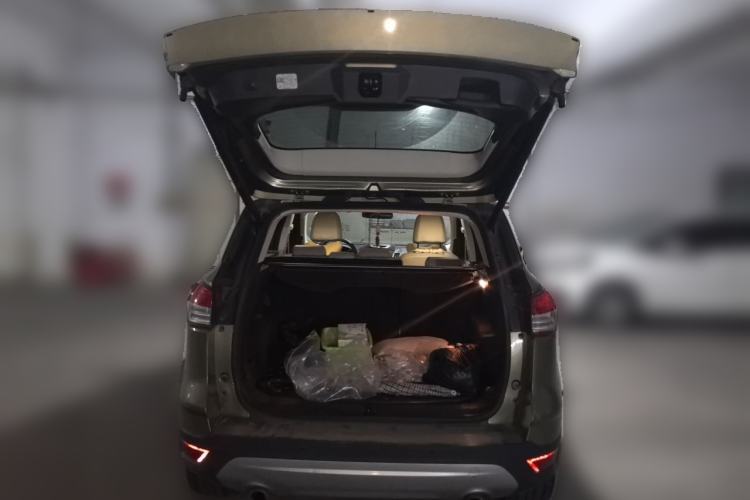 Used Ford Kuga 2013 2.0L GTDi Four-Wheel-Drive Sport Model Trunk