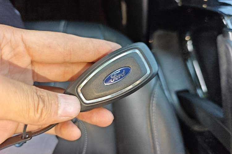 Used Ford Kuga 2013 2.0L GTDi Four-Wheel-Drive Sport Model Vehicle Key