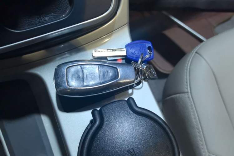 Used Ford Kuga 2013 2.0L GTDi Four-Wheel-Drive Sport Model Vehicle Key