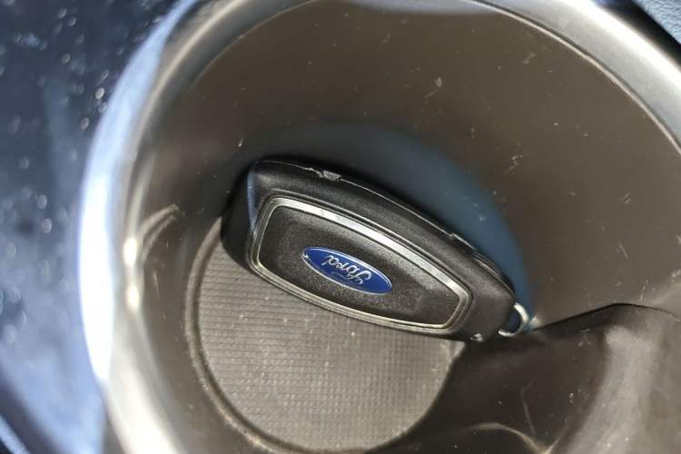Used Ford Kuga 2013 2.0L GTDi Four-Wheel-Drive Sport Model Vehicle Key