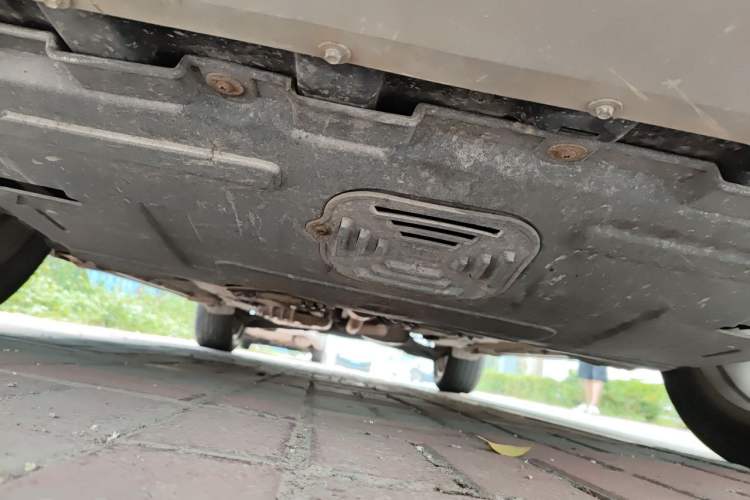 Used Ford Kuga 2013 2.0L GTDi Four-Wheel Drive Premium Model Chassis Front