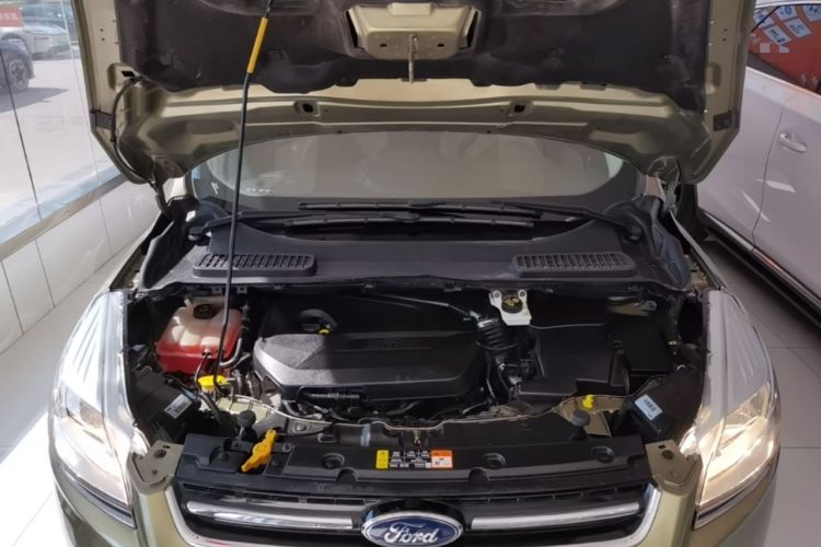 Used Ford Kuga 2013 1.6L GTDi 4x4 Elite Model Engine Bay