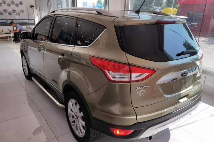 Used Ford Kuga 2013 1.6L GTDi 4x4 Elite Model Exterior 2