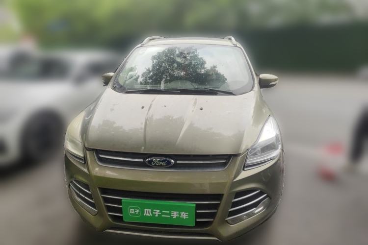 Used Ford Kuga 2013 1.6L GTDi Two-Wheel-Drive Trend Model Front