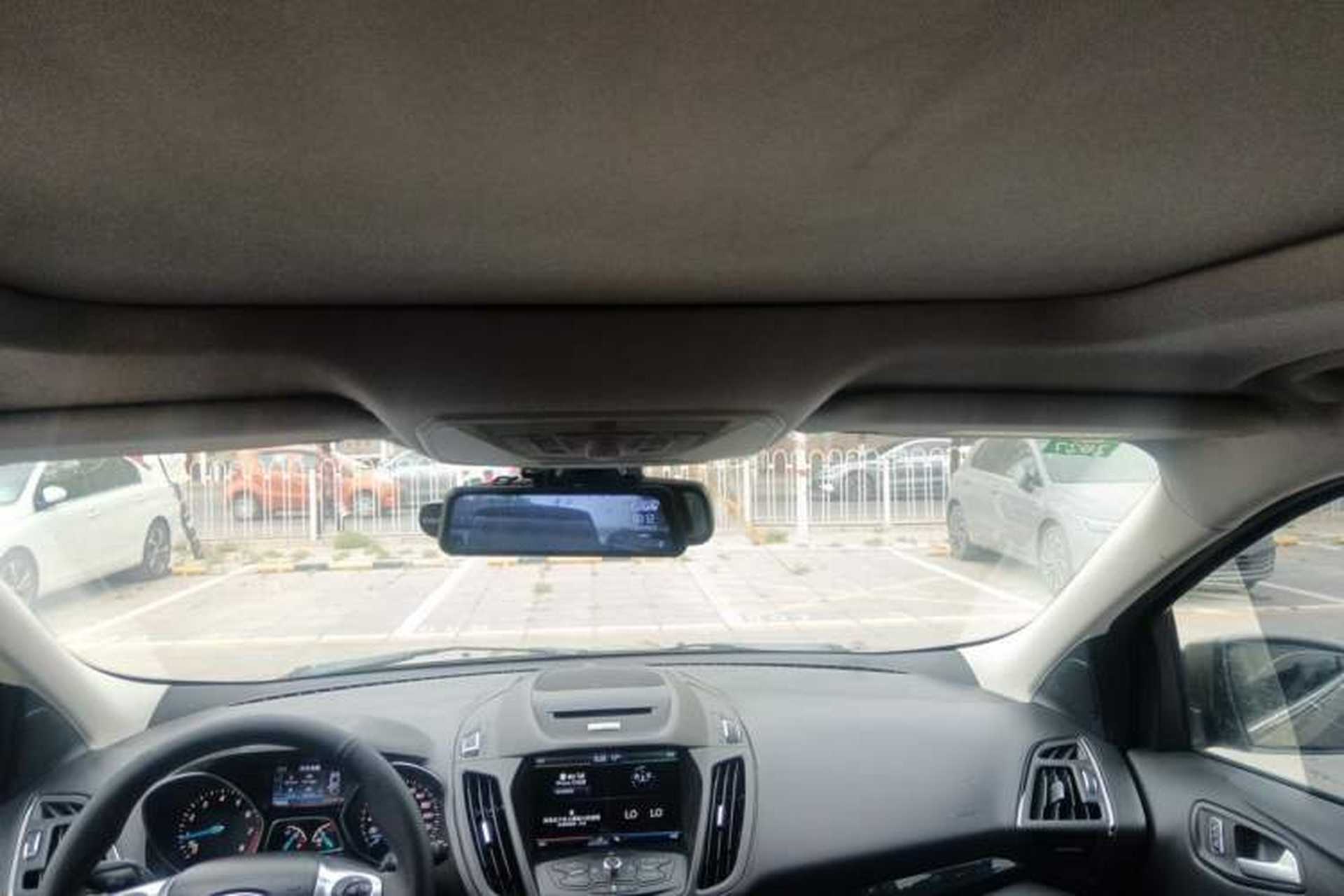 Used Ford Kuga 2013 2.0L GTDi Four-Wheel-Drive Sport Model Headliner