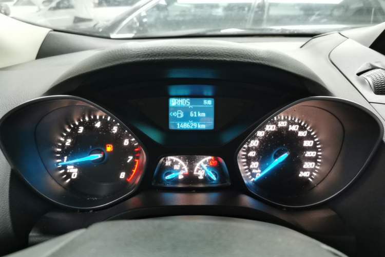 Used Ford Kuga 2013 1.6L GTDi Two-Wheel-Drive Trend Model Instrument Cluster