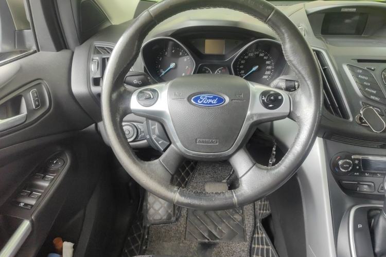Used Ford Kuga 2013 1.6L GTDi Two-Wheel-Drive Trend Model Steering Wheel