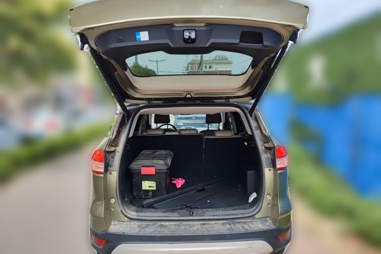 Used Ford Kuga 2013 2.0L GTDi Four-Wheel Drive Premium Model Trunk