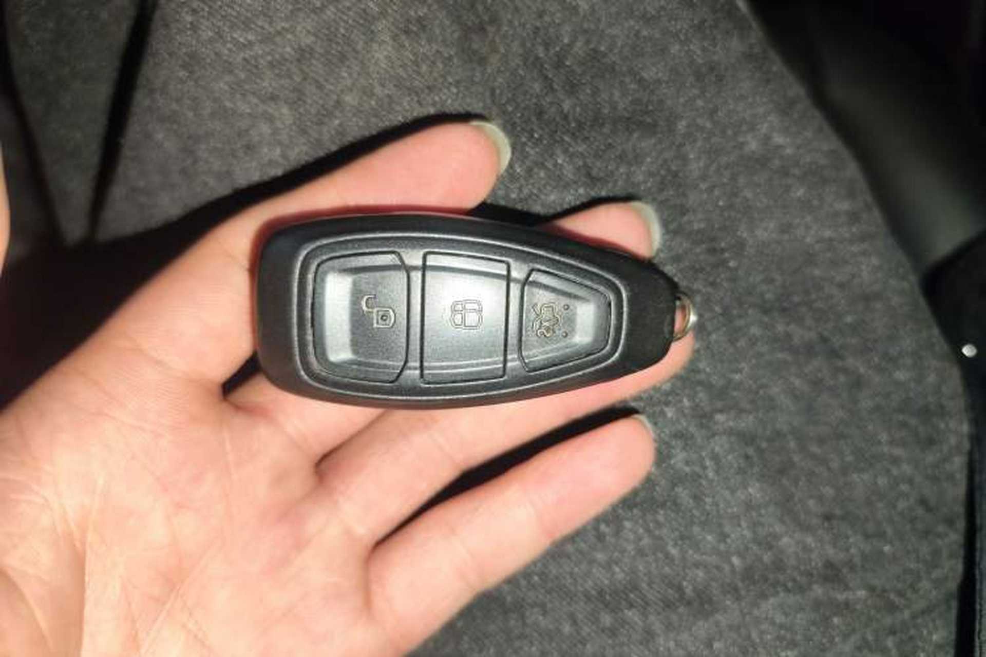 Used Ford Kuga 2013 2.0L GTDi Four-Wheel-Drive Sport Model Vehicle Key