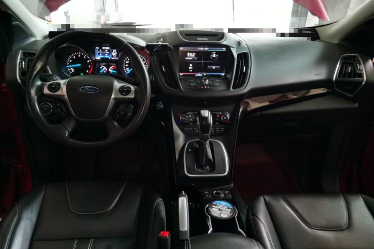 Used Ford Kuga 2013 2.0L GTDi Four-Wheel-Drive Sport Model Center Console