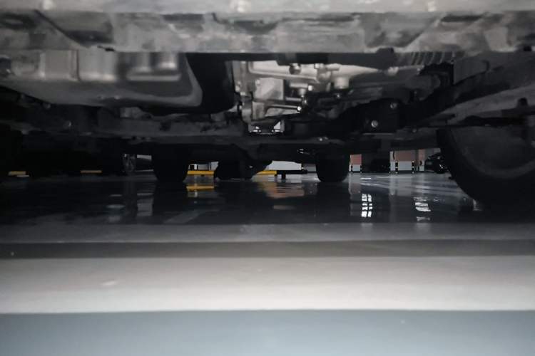 Used Ford Kuga 2013 2.0L GTDi Four-Wheel-Drive Elite Model Chassis Front Left