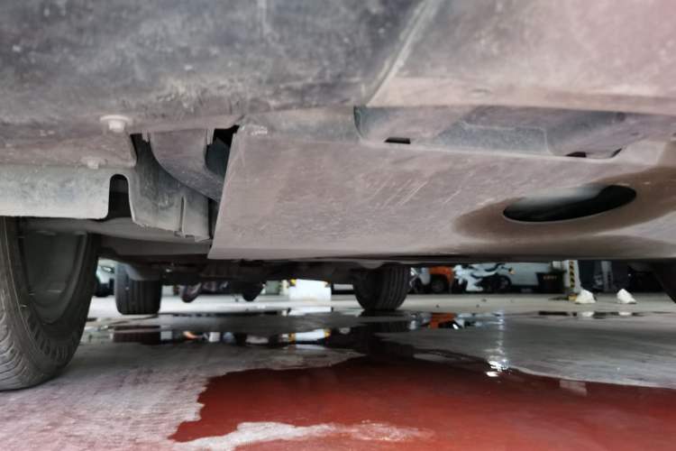 Used Ford Kuga 2013 2.0L GTDi Four-Wheel-Drive Sport Model Chassis Front Right