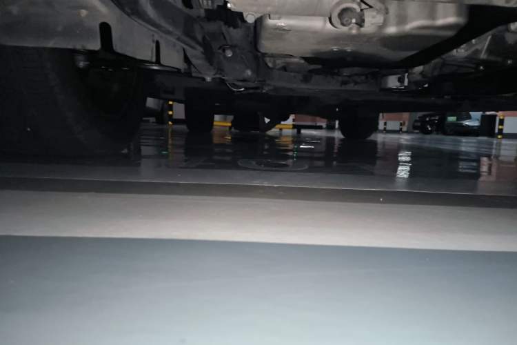 Used Ford Kuga 2013 2.0L GTDi Four-Wheel-Drive Elite Model Chassis Front Right