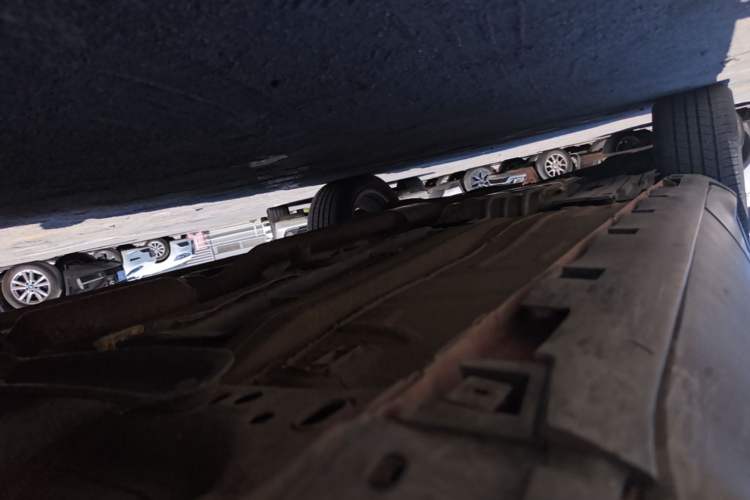 Used Ford Kuga 2013 1.6L GTDi 4x4 Elite Model Chassis Front Right