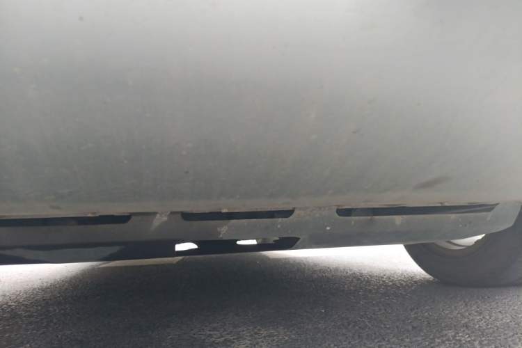 Used Ford Kuga 2013 1.6L GTDi Two-Wheel-Drive Trend Model Chassis Front