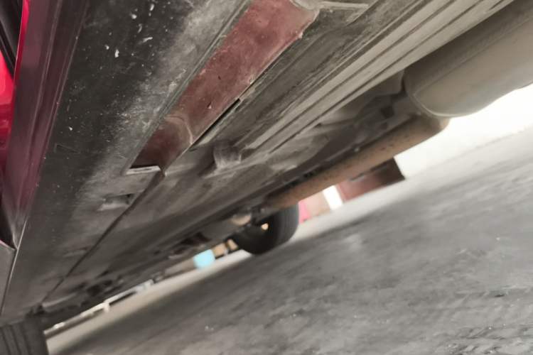 Used Ford Kuga 2013 2.0L GTDi Four-Wheel-Drive Sport Model Chassis Rear Left