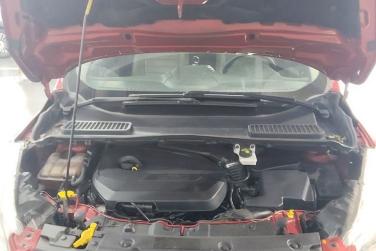 Used Ford Kuga 2013 1.6L GTDi 4x4 Elite Model Engine Bay