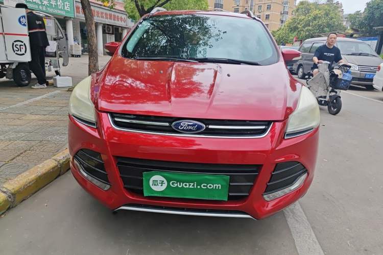 Used Ford Kuga 2013 1.6L GTDi Two-Wheel-Drive Comfort Model Front
