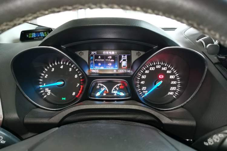 Used Ford Kuga 2013 2.0L GTDi Four-Wheel-Drive Sport Model Instrument Cluster