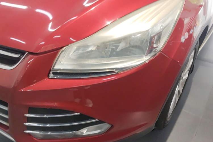 Used Ford Kuga 2013 1.6L GTDi 4x4 Elite Model Left Front Headlight